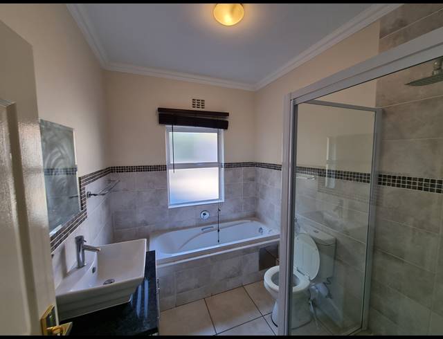 2 BEDROOM APARTMENT FOR SALE IN SAXONWOLD